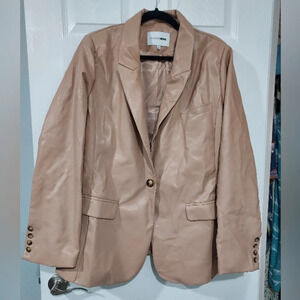 Fashion Nova Light Tan Faux Leather Single Button Blazer in Size 1X